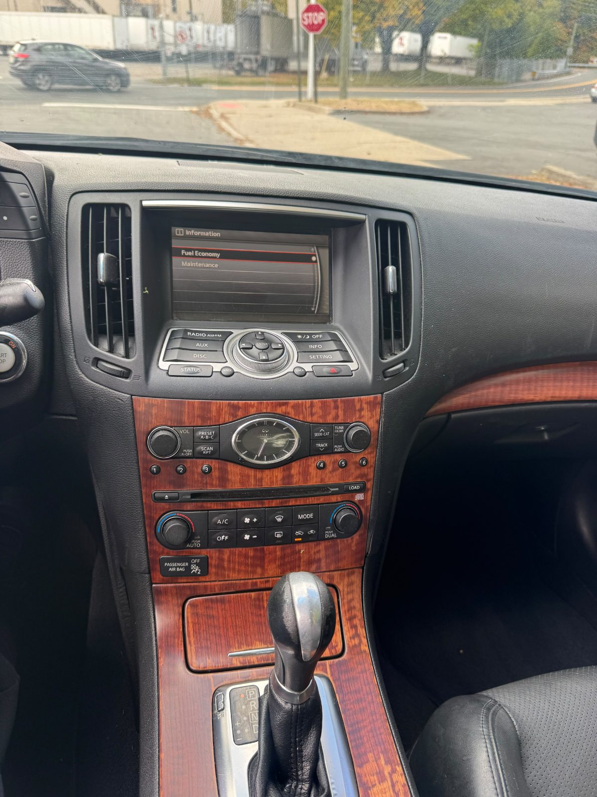 2009 infiniti g37, photo 4