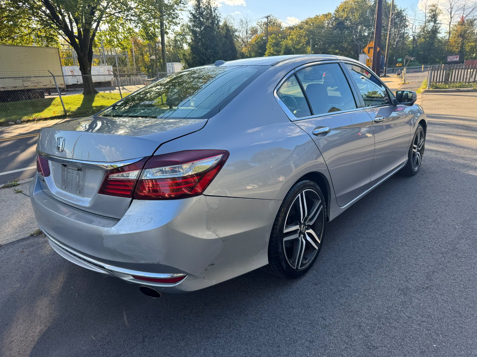 2016 honda accord, photo 2